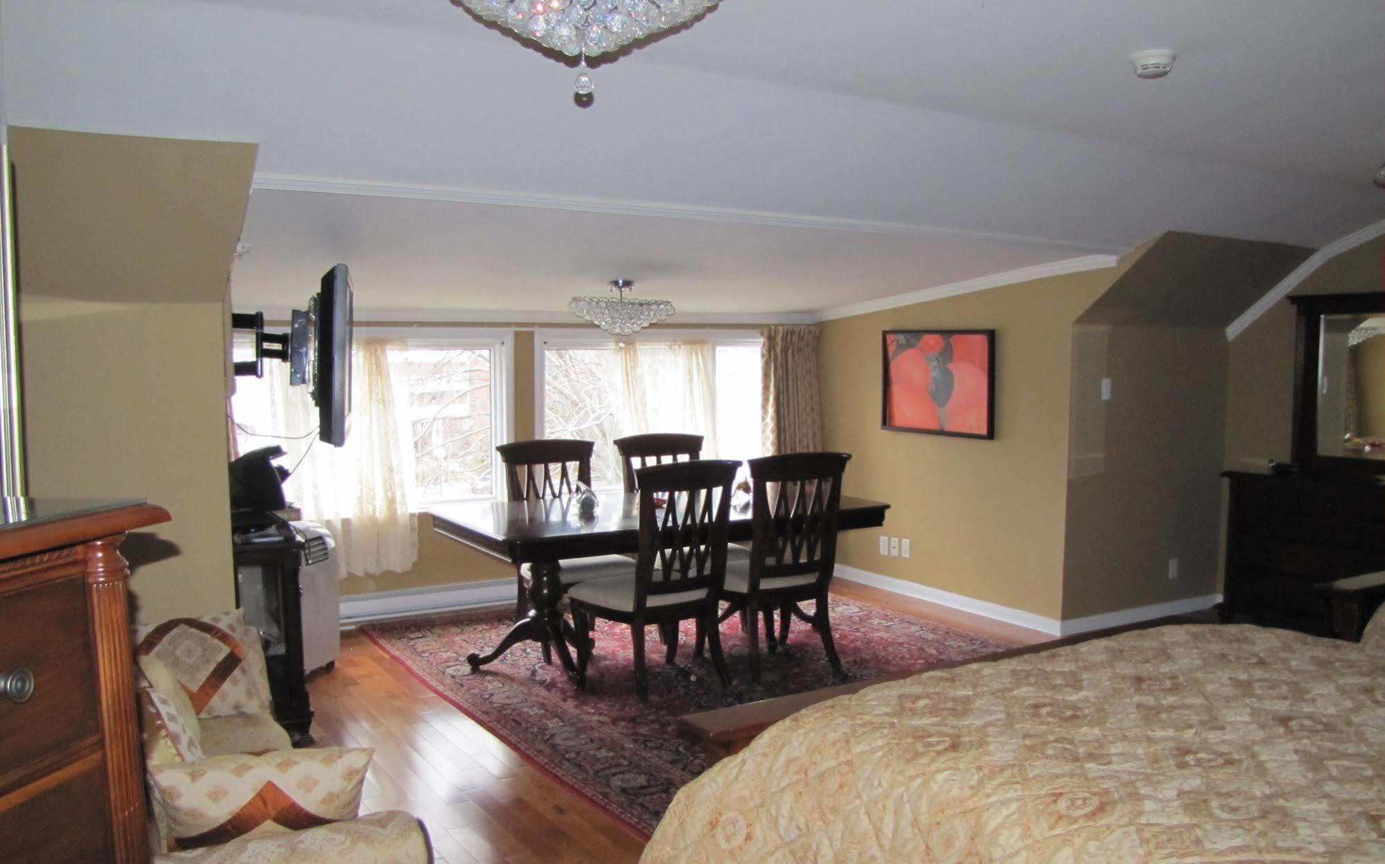 Monroe House Executive Guest Suites St. John's Zewnętrze zdjęcie